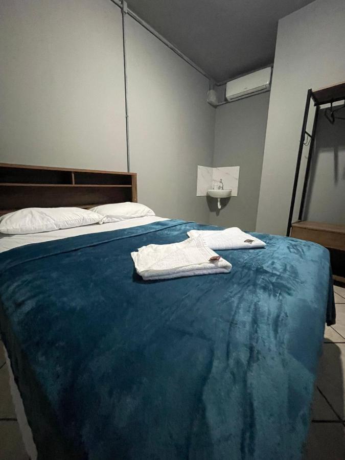Esquina 8 Suites Confort & Hostel Флорианополис Экстерьер фото