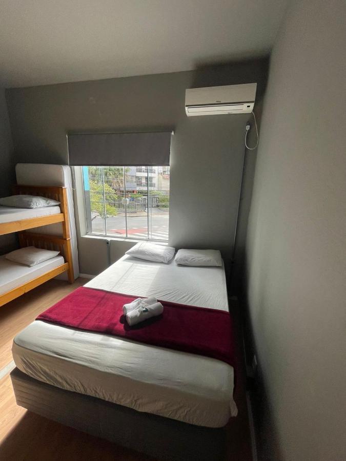 Esquina 8 Suites Confort & Hostel Флорианополис Экстерьер фото